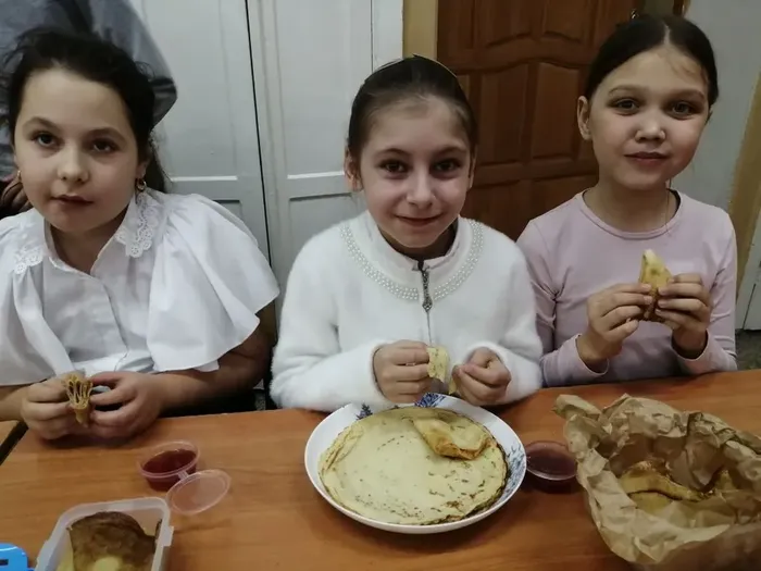 Февраль. Четверг-разгуляй